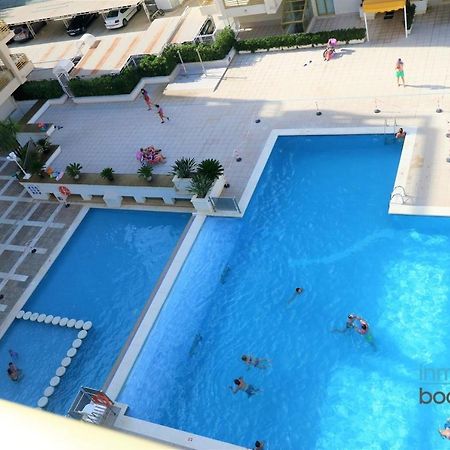 Novelty Beach 2 Salou, Climatizado, Piscina Y Playa Exterior photo